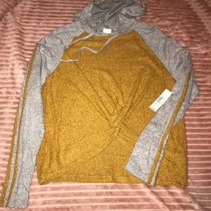 Long sleeve hoodie